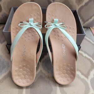 Vionic Bella Sandals